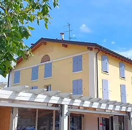 Il Borgo * Μόντενα